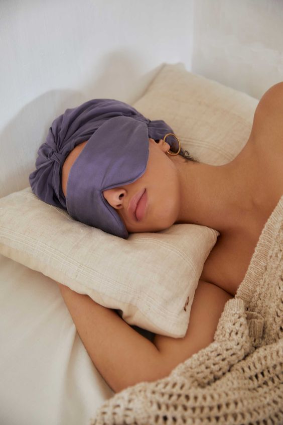 Discover the Health Benefits of Sleeping on Mulberry Silk